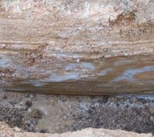 Couche de gneiss altérée ?