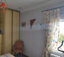 Une des 4 chambre du haut, la chambre bleu