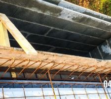 Pr&eacute;paration pour la dalle qui sera coul&eacute;e demain