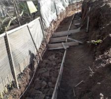 Pr&eacute;paration mur de sout&egrave;nement