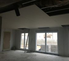 Mise en place du plafond au rdc