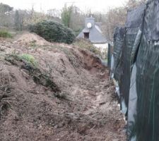 Pr&eacute;paration mur de sout&egrave;nement, c&ocirc;t&eacute; Est