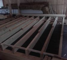 Pose des contre-solives de 8 x 10 : vis Rocket 6x200