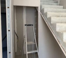 Wc sous escalier