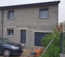 Hors d'eau... dommage que l'une de nos fen&ecirc;tres ne soient pas celle que l'on ait demand&eacute; (le commercial a oubli&eacute; de nous faire un avenant et aucun &eacute;crit)