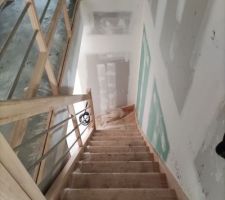 Escalier posé vu de l'étage