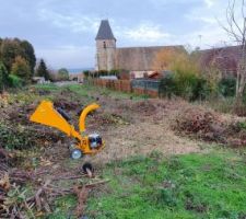 Location d'un broyeur de végétaux...