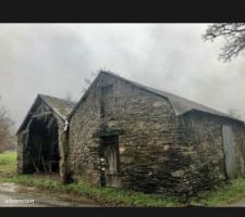 Je pense remonter un mur en pierre ou autre dans la partie vide.les ouverture existante seront bouchés ou non suivant la disposition des pièces intérieur