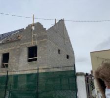 La ma&ccedil;onnerie touche &agrave; sa fin