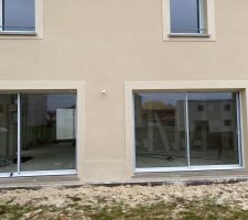 Toujours façade arrière