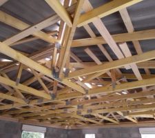 Charpente Etage avec plaques éternit - 18/03/21