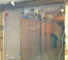 Suppression du mur entre la salle/salon et pose d'un HEB pour soutenir ferme