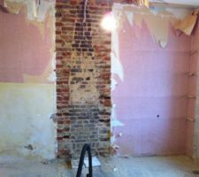 Suppression du bas de la 3eme chemin&eacute;e (ceinture pour conserver le haut) avant tubage pour po&ecirc;le &agrave; granul&eacute;