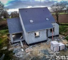 Pose des Velux et toiture terminée