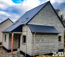 Pose des Velux et toiture terminée