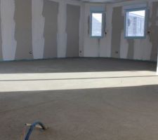 Salon vue depuis la cuisine (futur îlot)