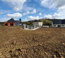 Plus de 300 m3 de terre en moins et un porte monnaie &eacute;galement all&eacute;g&eacute; ....