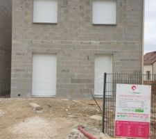 Et voilà, porte et volets