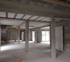 Intérieur de la maison avant la pose des cloisons intérieures - 06/04/21