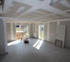 Carrelage living/ placo quasi terminé