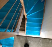 Escalier pos&eacute; !