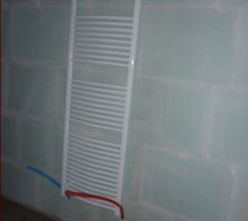 Radiateur sèche serviette petite SDB