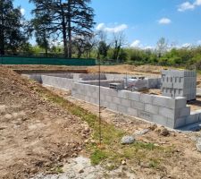 Le vide sanitaire est mont&eacute;, on attend le coulage de la dalle