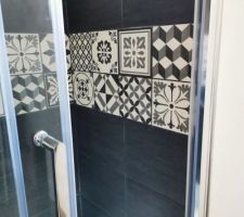 Salle de douche de la chambre d'amis terminée ?