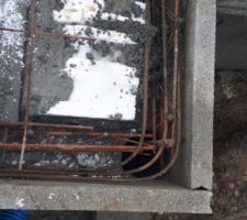 Zoom sur ferraillage : apr&egrave;s qu?ils aient ajout&eacute; les angles