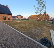 Avant du jardin avant semi