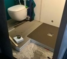 Cloisons abattu carrelage enlever sans trop forcer