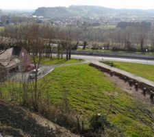Terrassement du chemin et acheminement de l'elec