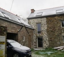 C'était l'hiver et il neige (un peu). Fait froid pour travailler dans l'annexe.