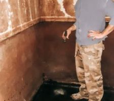 La cuve est vid&eacute;e