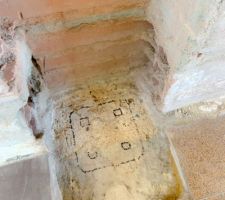 Je trace &agrave; pr&eacute;sent l'emplacement du ferraillage &Oslash;10mm.