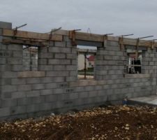 El&eacute;vation des murs : 6&egrave;me jour