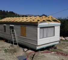 Mobilhome toiture avec fermettes