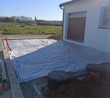 Pose du géo textile  par mon terassier là société GMJ-TP