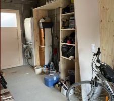 Principe de buanderie/atelier dans le garage pour y voir plus clair !