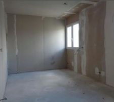 1er étage avec finitions à terminée