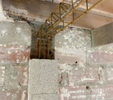 Idem c&ocirc;t&eacute; fa&ccedil;ade.