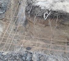 11 mai, pr&eacute;paration du terrain, creusage du vide sanitaire et des fouilles