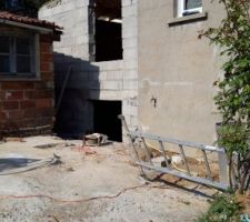 8-Vue extérieure Extension au nord de la maison principale