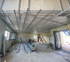 Mise en place des rails placo
Cr&eacute;ation des cadres dans l?elevation