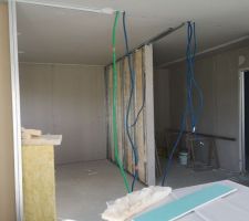 Placo en cours chambre/dressing/sde