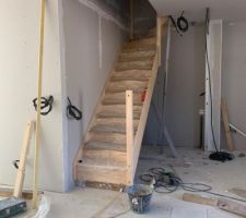 Escalier en cours. J'adore