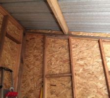 Agrandissement garage partie agglo et partie en bois.