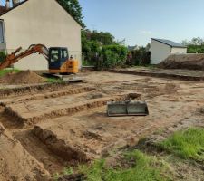 Terrassement commencé ce jour et se poursuivra demain...