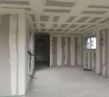 Bandes terminées