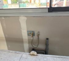 Bandes. Plomberie a décaler